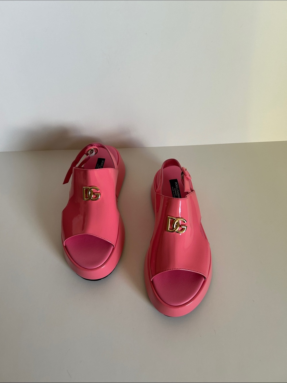 Dolce & Gabbana Hot Pink Patent DG Logo Platform Sandals